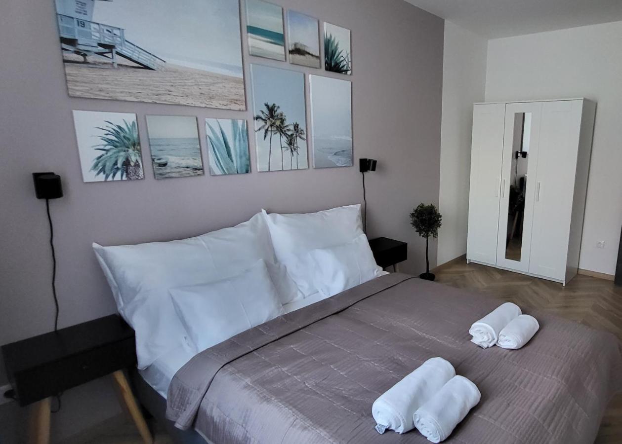 Dotis Apartman Tata Exterior foto